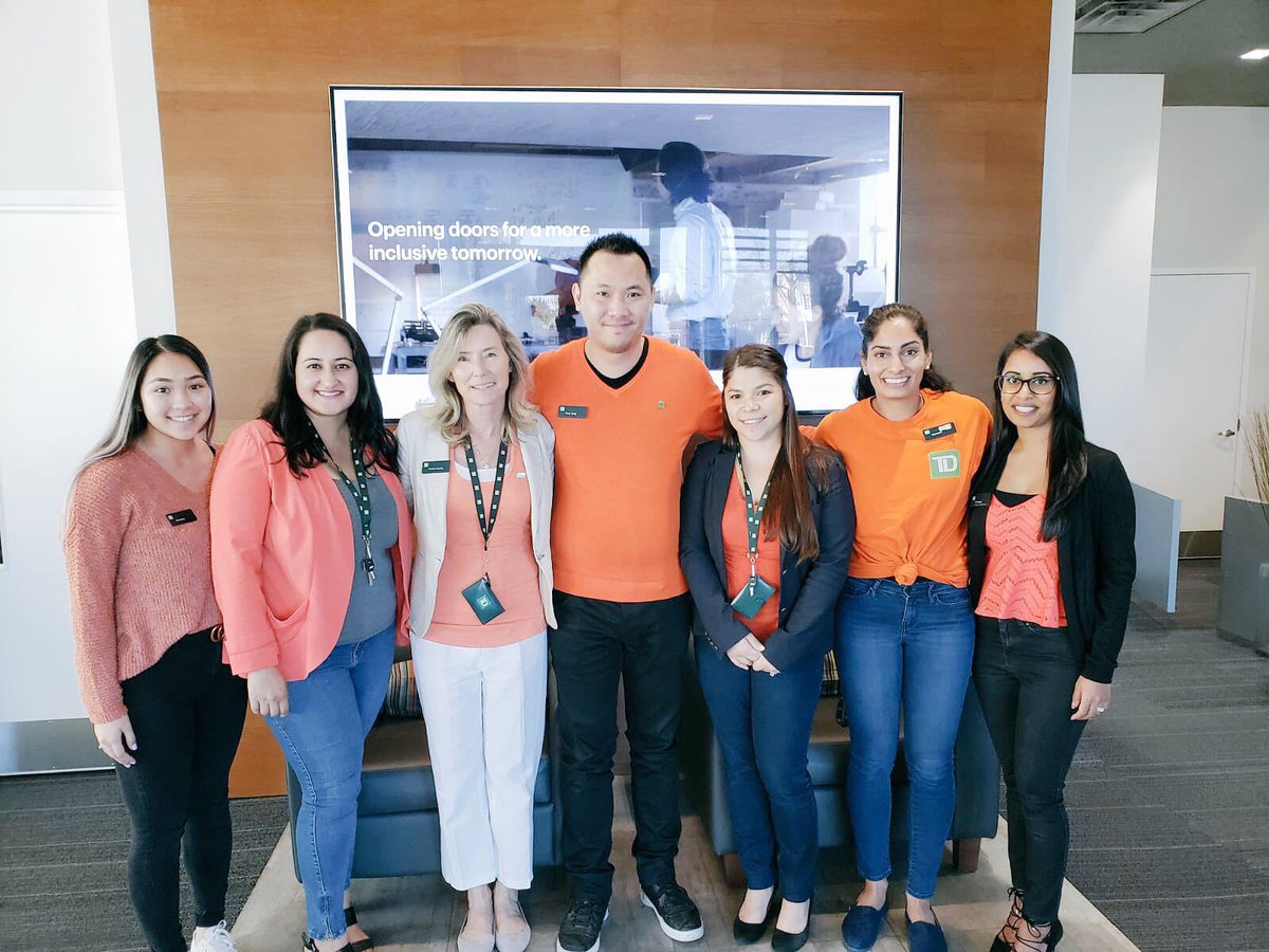 The ocean park branch is rocking it with a sea of orange #EveryChildMatters #OrangeShirtDay2018 #orangeshirtday #OceanPark #TD