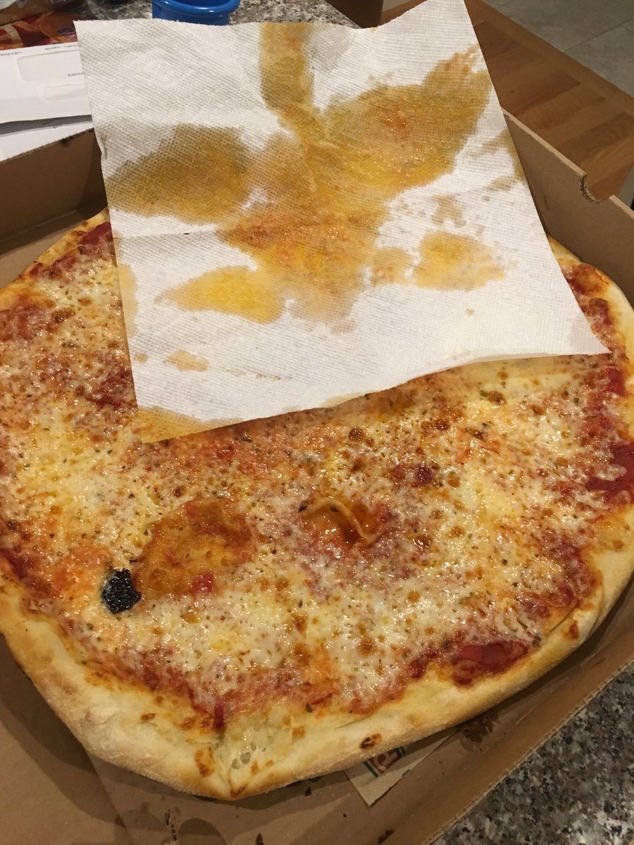 CMJ2013's tweet photo. @PapaGinos what’s going on here? Grossly greasy and it’s not even cut! https://t.co/74hOuD4Bwd