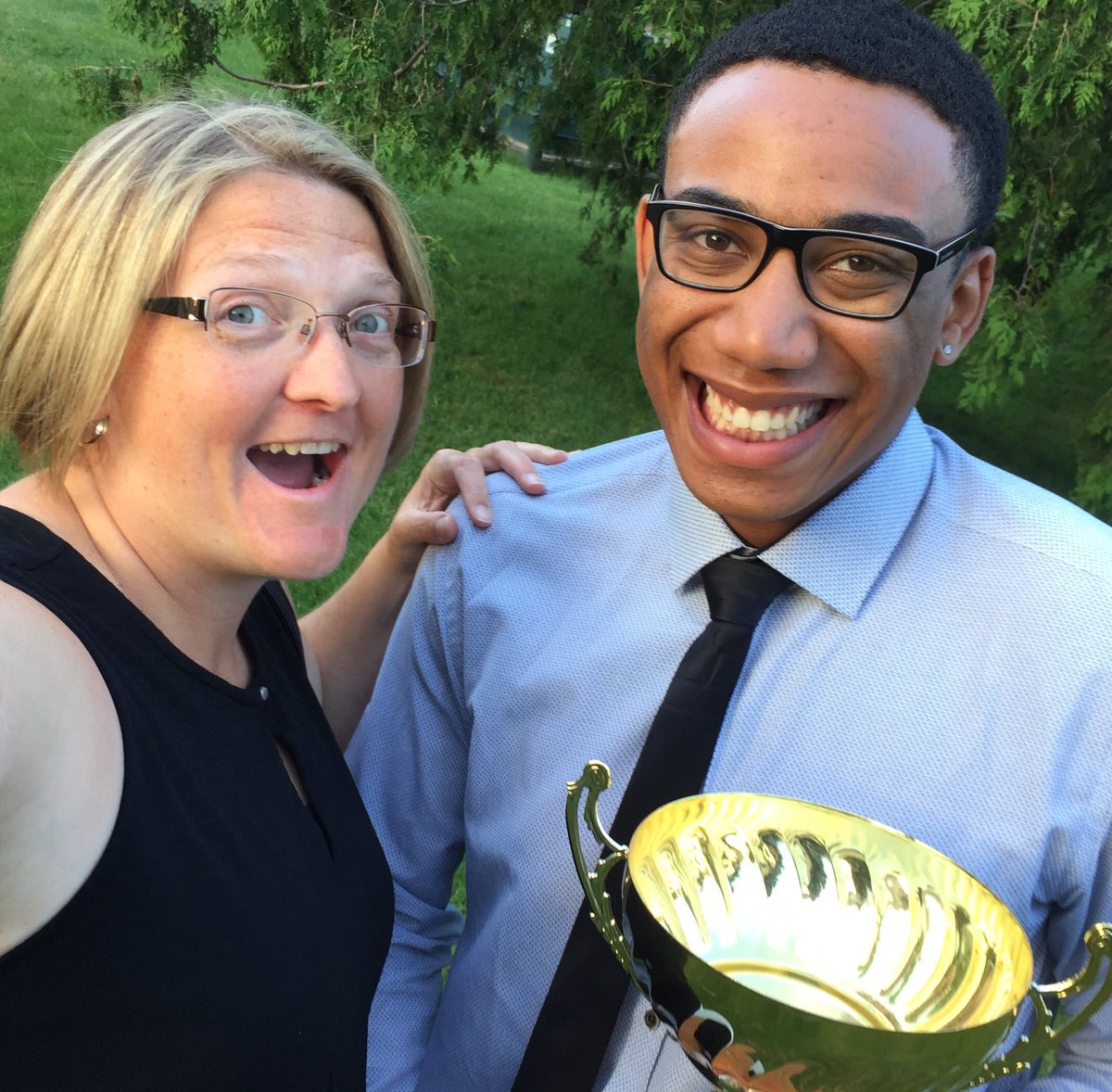 anthony_atkinso's tweet photo. Happy national #CoachesWeek to one of the best coaches I’ve had the pleasure of training with. The countless hours you put into our group on and off the track is greatly appreciated. “A good coach can change a game, a great coach can change a life” #ThanksCoach @MsBovin https://t.co/foxVydq2WK