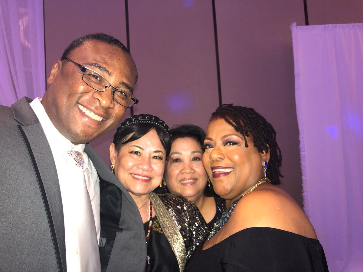 VinceBailey's tweet photo. @GMSDC Great time at the 2018 Spirit of Alliance Awards!! #WeAreGMSDC https://t.co/DVa0YIgpZa