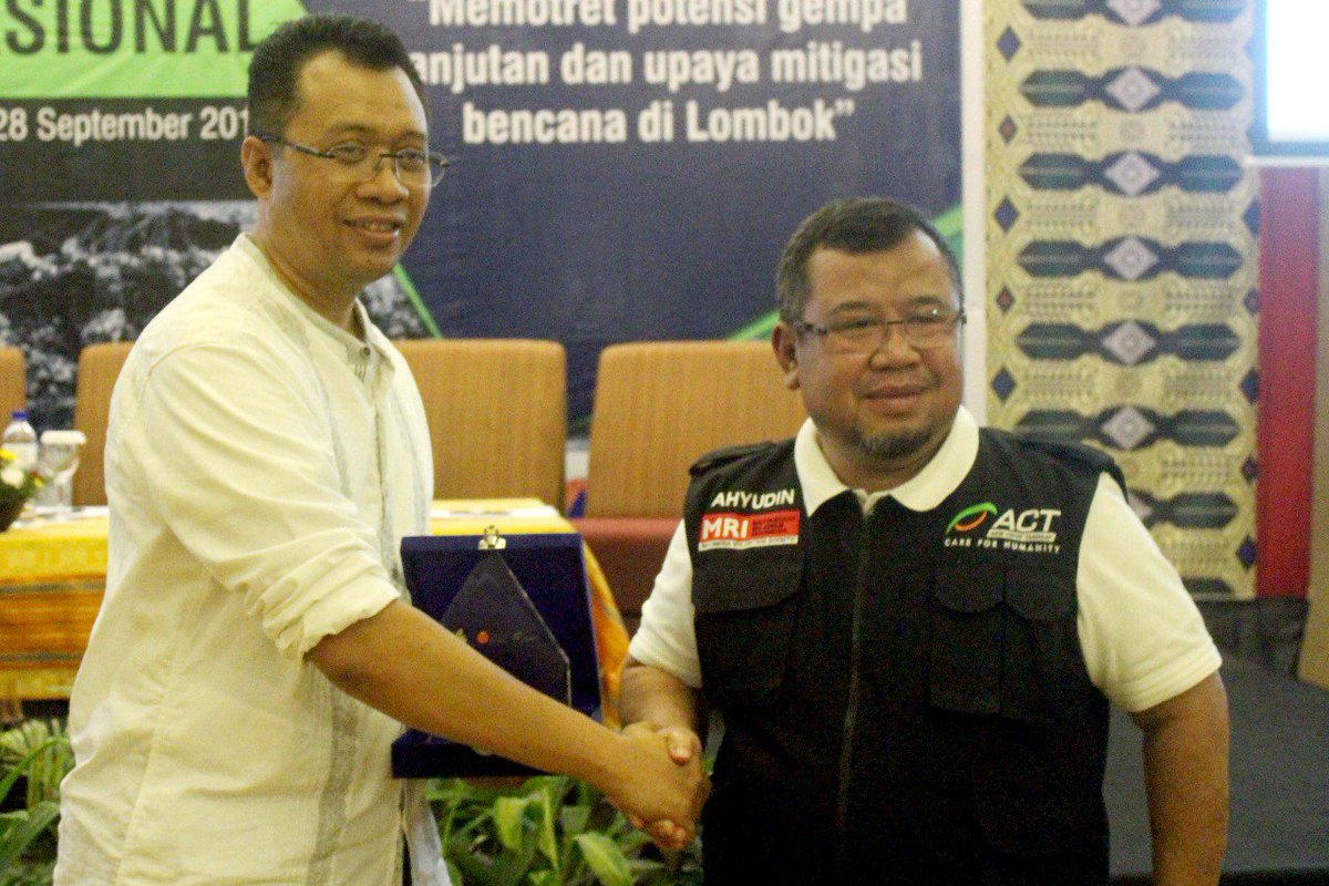 biroadpimNTB's tweet photo. Gubernur NTB Apresiasi Tim ACT
https://t.co/PJIvoZ0jkb https://t.co/oomiVM4z4h