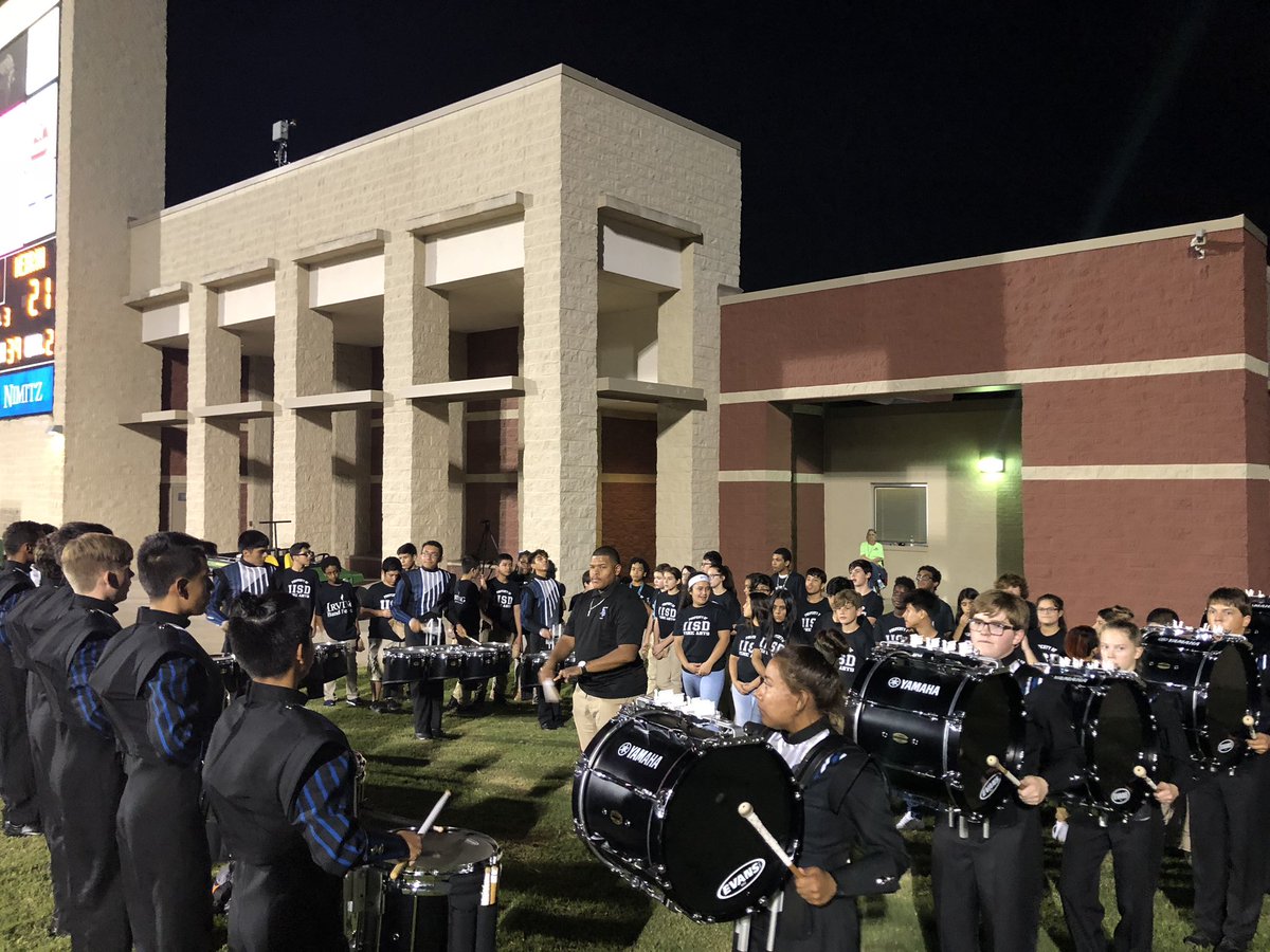 dezavalaband's tweet photo. Hey hey!  Middle school night at the Nimitz Game!  Half of Irving bands here.  Go DZ, LMS, BMS, and JMS @IrvingISD @IISDFineArts @deZavalaMS @BandLamar @nimitzHSband @lady https://t.co/GbeOb7D5zJ