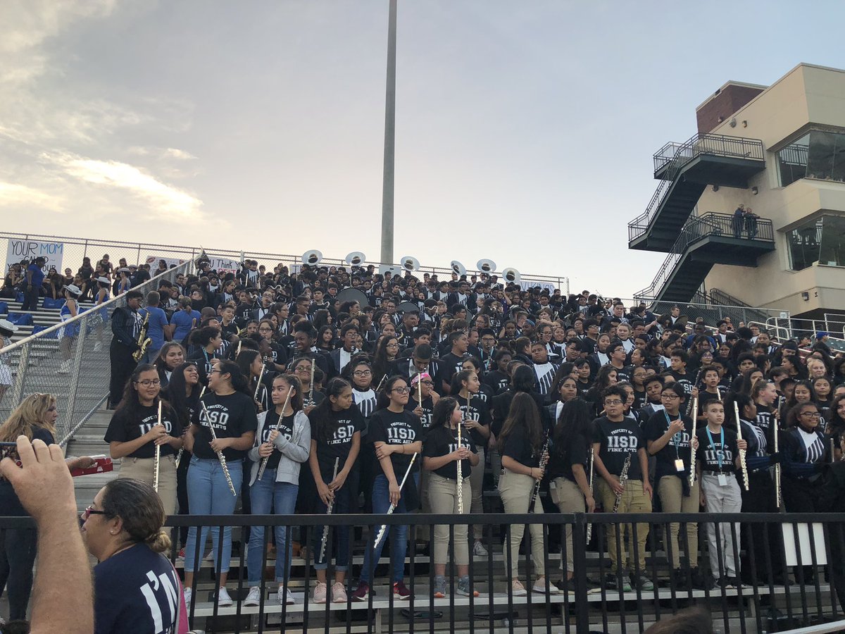 dezavalaband's tweet photo. Hey hey!  Middle school night at the Nimitz Game!  Half of Irving bands here.  Go DZ, LMS, BMS, and JMS @IrvingISD @IISDFineArts @deZavalaMS @BandLamar @nimitzHSband @lady https://t.co/GbeOb7D5zJ