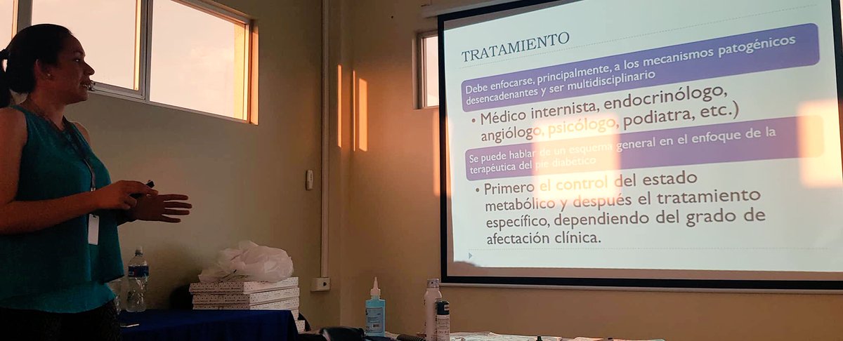 COMLHEI1's tweet photo. La Dra. Andrea Granda Valencia 🇪🇨 de #GUAYAQUIL #ECUADOR Aperturó el Primer "Café Científico" del nuevo periodo directivo de #SEPID (Sociedad Ecuatoriana del Pie diabético) con el tema que "Directricez Clínicas en el paciente diabético con lesiones y alteraciones de sus pies". https://t.co/xg26C42KdY