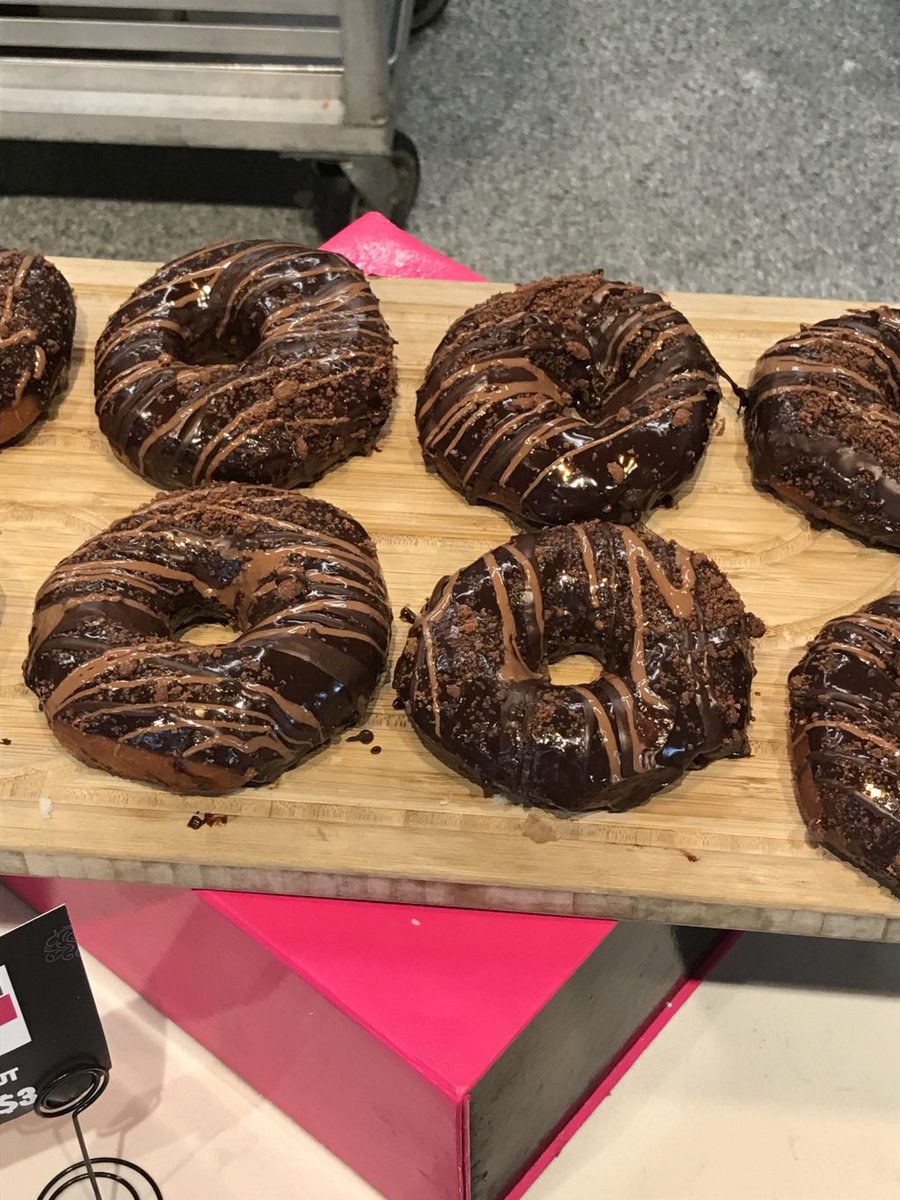 riseandyum's tweet photo. Coffee and Doughnut Tasting Tour https://t.co/D5oxmmkBMV https://t.co/zvkPBFg8aT