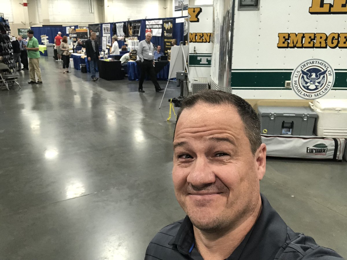 Travis Neumann tweet media