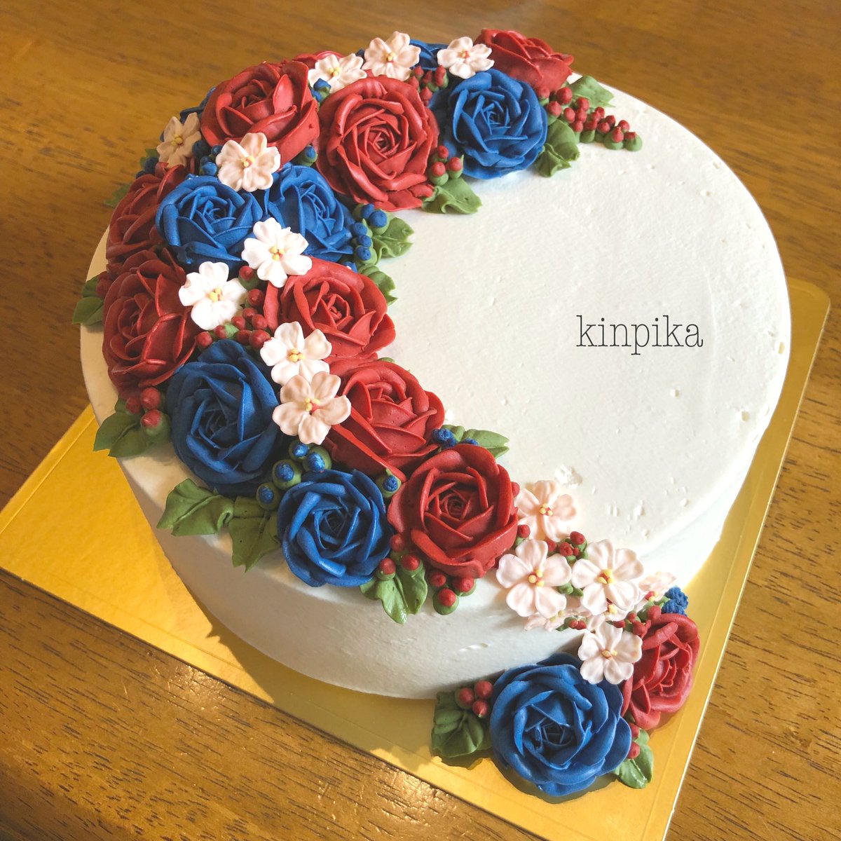 きん 鮮やかな赤と青 フラワーケーキ 安曇野 Cakeworks Kinpika