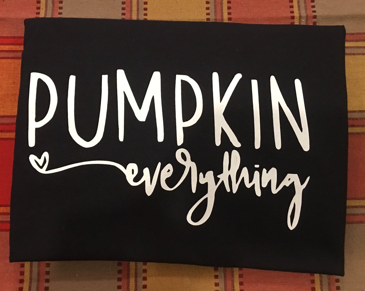 YOULOVE924's tweet photo. Fall Collection Clothing🍂 

Pre-Order! 

Message our page, your shirt size, the shirt you want, and your PayPal email, , so we can send your invoice. https://t.co/qvmNshSuyr