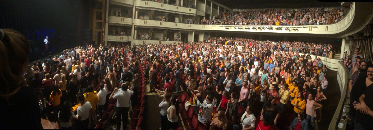 Shaunsivan's tweet photo. St Pete is going off https://t.co/T7SuL0YvMi