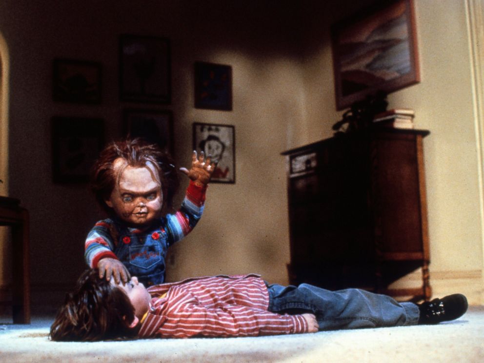staytoonedfolks's tweet photo. @FamousMonsters Child's Play (1988). @RealDonMancini #BradDourif @alex_vincent #CatherineHicks #ChrisSarandon @EdGale #RayOliver #DinahManoff @RealTomHolland #KevinYagher @ChuckyIsReal @MGM_Studios #ChildsPlay https://t.co/HDIuEOHNhp