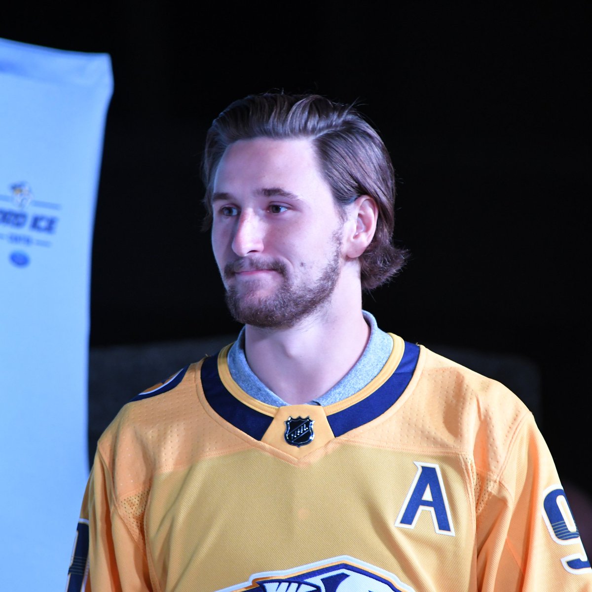 1045TheZone's tweet photo. #Scoresberg #GoldWalk #PredsFest #Preds https://t.co/SydD5RN8NG