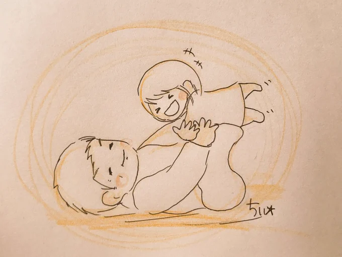 幼い頃友達に
飛行機に乗ったことある?
という質問をたくさんされた。

ないよ。

でもね、本当は

ある!
お父さんの飛行機に何回も乗ったことある!!

わたしのわたしだけの飛行機!

大人になって本物の飛行機に乗ったけどこの飛行機の方が
あたしには楽しい!最高!
ずっと忘れれん飛行機。 