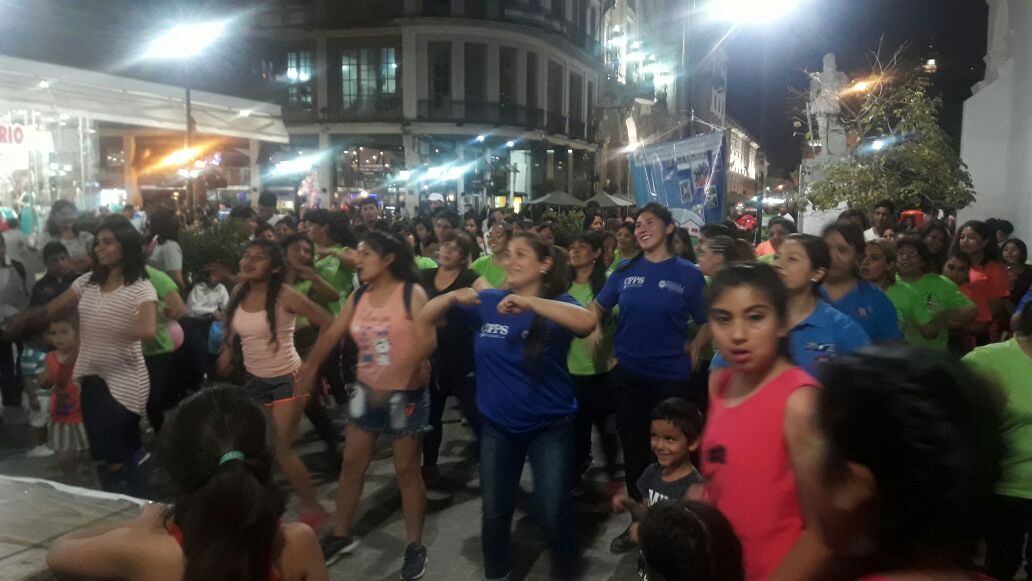 artydance23's tweet photo. [28/09]
💃🎵 ÉXITO TOTAL🎵💃
MOVIDA PLAYONES EDUCATIVOS DE RITMOS en Plazoleta IV siglos
Gran convocatoria!!🤗🤗🤗
#PolíticasSocioeducativas en acción!!
#Salta

@aniberruezo @UrtubeyJM @MEducacionSalta @fguillesaavedra @patriciapinasco @juancarlosvilc @larubita70 @MEducacionSalta https://t.co/Pk93AEFhOH