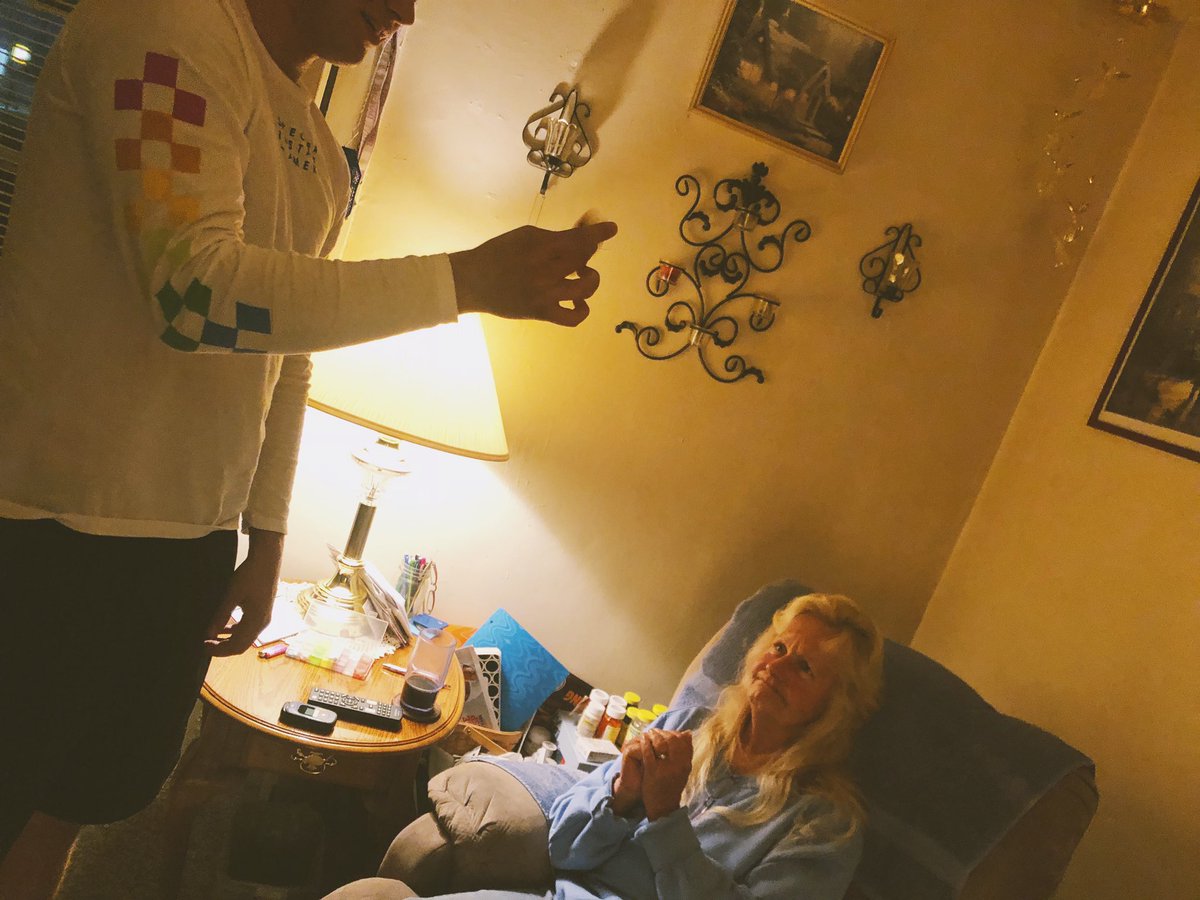tfairchild95's tweet photo. Austin gave grandma a fidget spinner.

Let your heart be blessed. https://t.co/T8HfTo1ArO