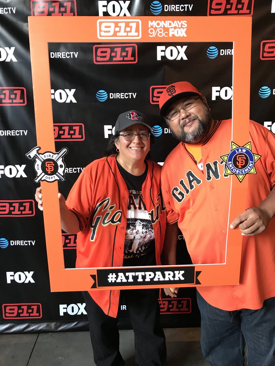 derekpadilla's tweet photo. Last #orangefriday of the year. #attpark #derekrun #sfgiants #section138 #bleachers @sfgsocial #wearesf https://t.co/cVaraRduTk