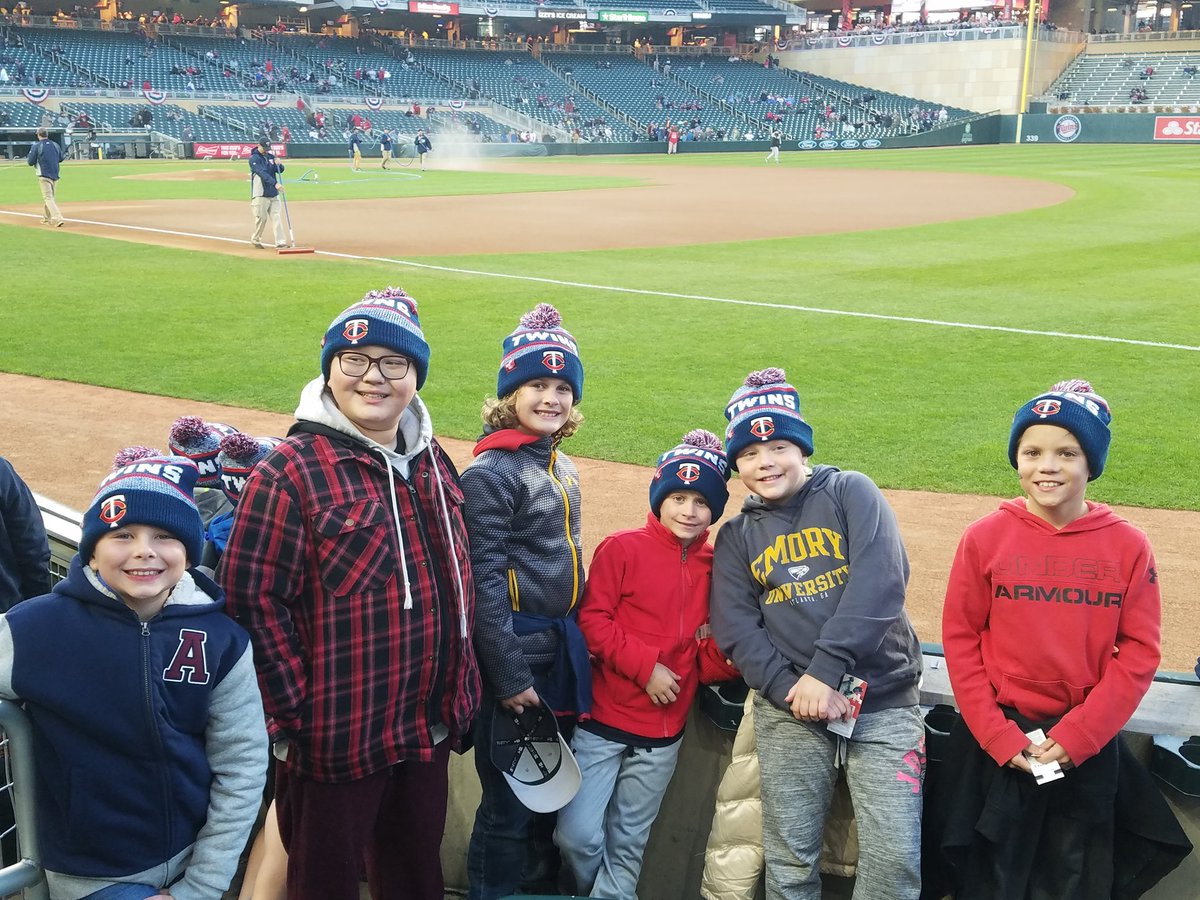 GermainErica's tweet photo. #TwinsPics https://t.co/U5DlW9KGqJ