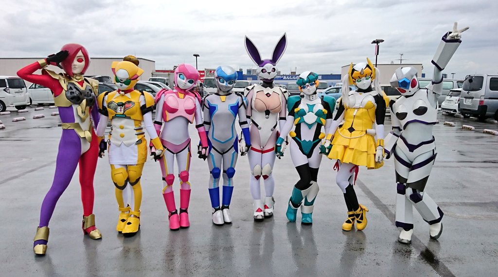 2018日本ローカルヒーロー祭」 にょロボてぃくすはこの8体で出動