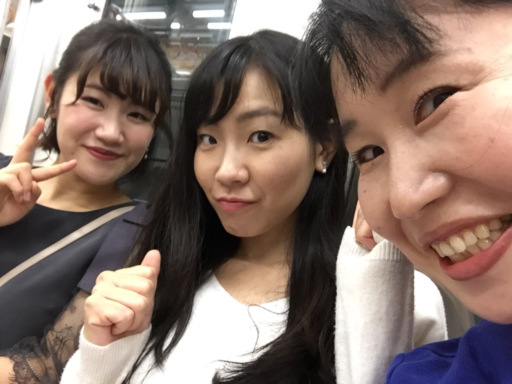 TomokoHirata4's tweet photo. アップリンク渋谷ほぼ満席でスタート！
そして横浜シネマリンへ急いで移動ちう。 https://t.co/Ghzoval8cK