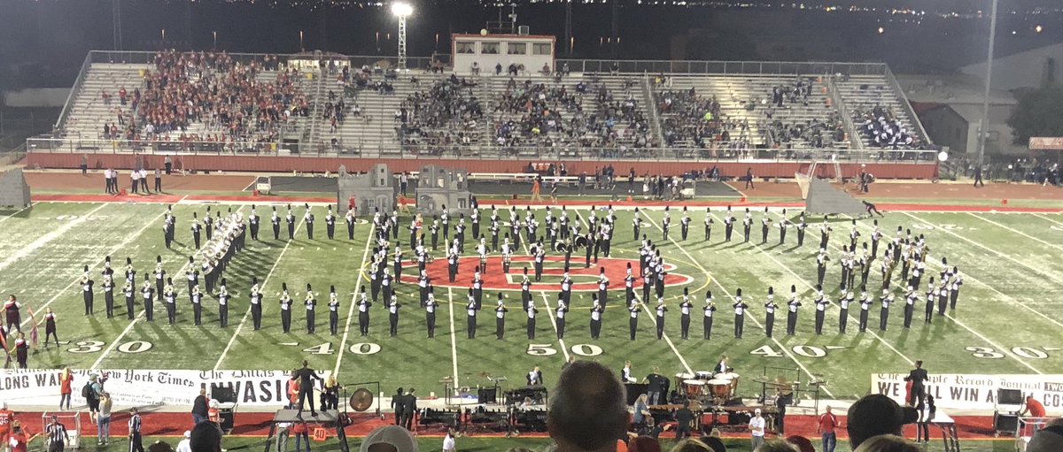randypittenger's tweet photo. Awesome halftime performance by our Belton Marching 100! #BringerofWar #M100 #BCG #BDL #ILoveBelton https://t.co/wp5qjlW51H