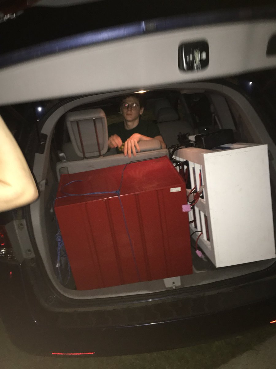 WolfBotics's tweet photo. We are off to @ROBOTICONTampa for the weekend! Who else is excited? #FRC #ROBOTICONTB #offseason https://t.co/Al8WcH4RWi