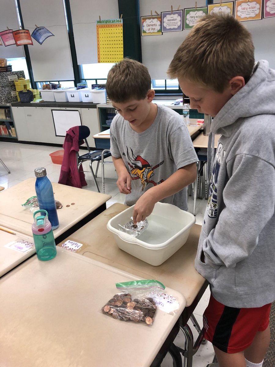 EGE_MrsA's tweet photo. How many pennies can a boat made of foil hold? We learned it depends on the shape of the boat. https://t.co/uD3msFLwau