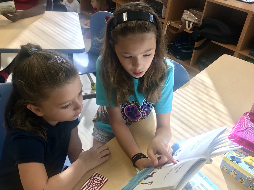 Loved reading with our Book Buddies today! <a href="/hollyb322/">Holly Bowe</a> <a href="/CESWildcats/">Chisholm Elem.</a>