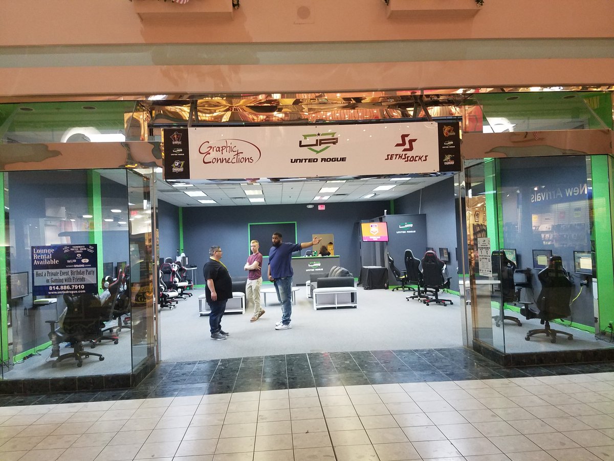 Awesome first night and 3,000 followers! Thanks for all the support, We cannot wait to bring you local arena teams this Fall!