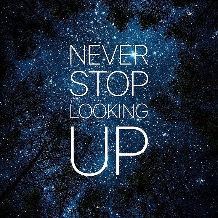 AntennaIntSgpr's tweet photo. Look up, see the stars and the moon. They wilk never stop to shine for you. ✨
#goodmorning #morningquote #morningweekend #morning #qotd #quoteoftheday https://t.co/x1F0cRv96S