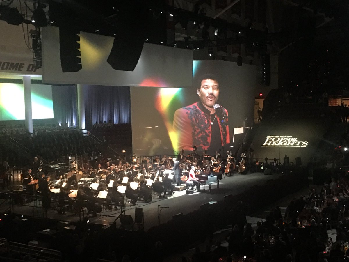 Phil Collins tweet media