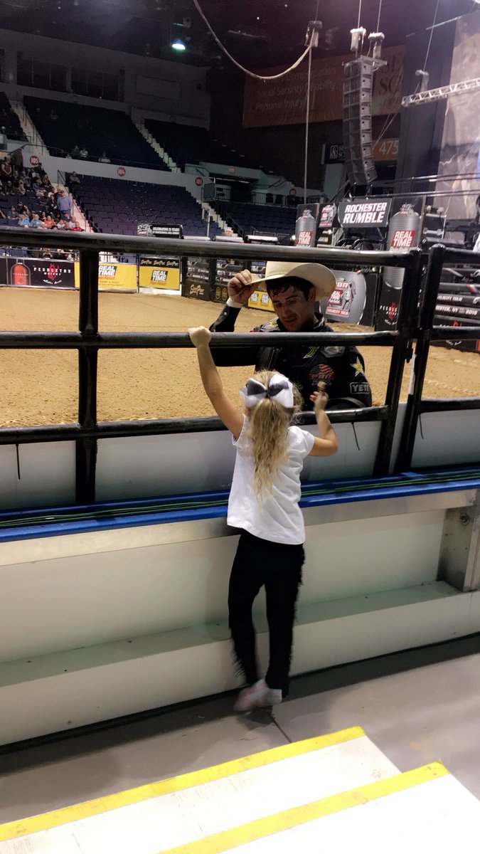 Stormy Wing tweet media