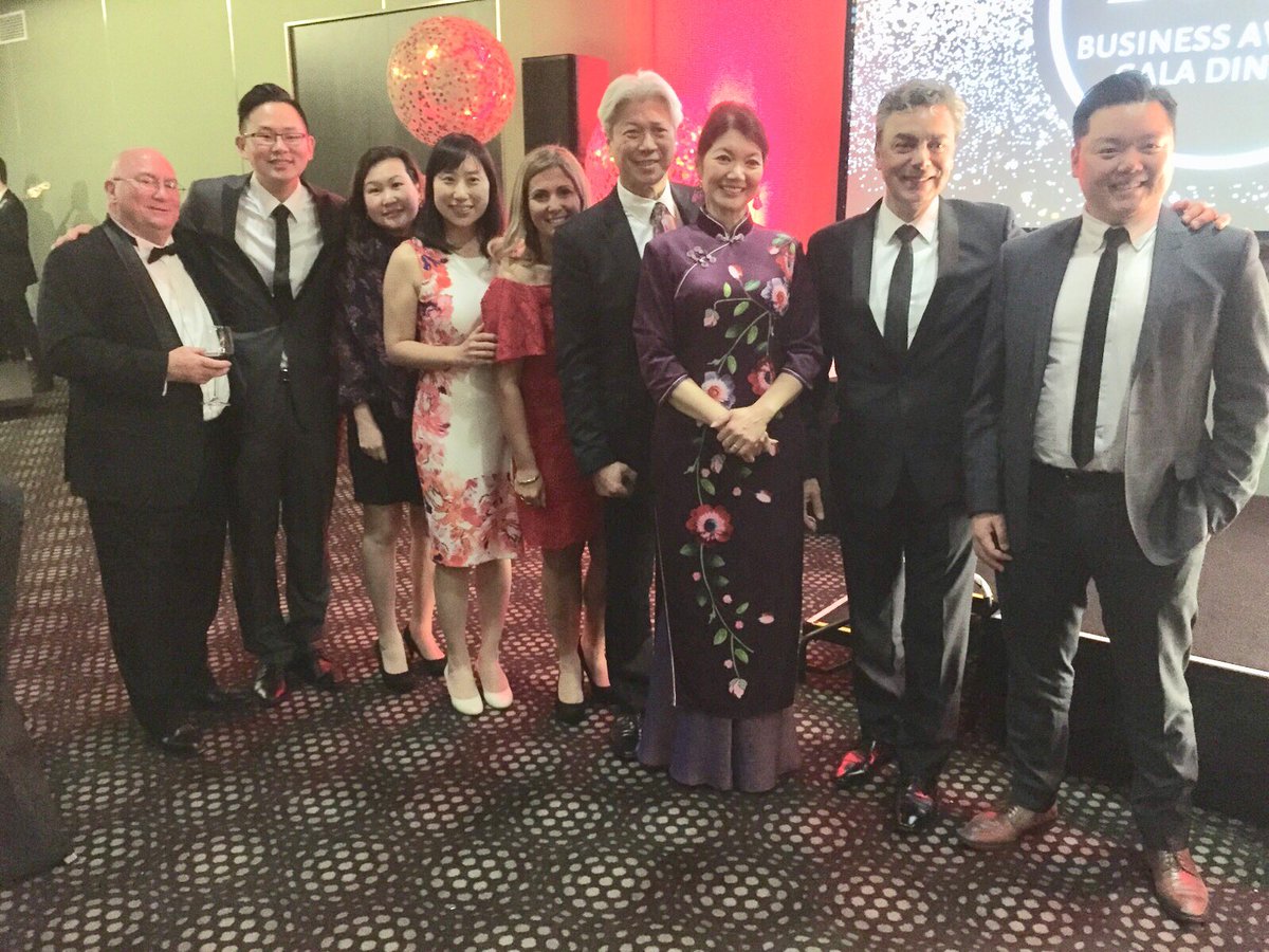 SofieBarone's tweet photo. So proud to be part of HKABA business awards last night in Adelaide. An amazing organisation and congratulations to all the winners. #HKABA @JingLeeMLC1 @claudepiscione1 @Junpark5061 @Annie50685607 @wilsonsaAnz @Rattandeepgulab #anz burnside #anzgouger https://t.co/43Snr3TRnB