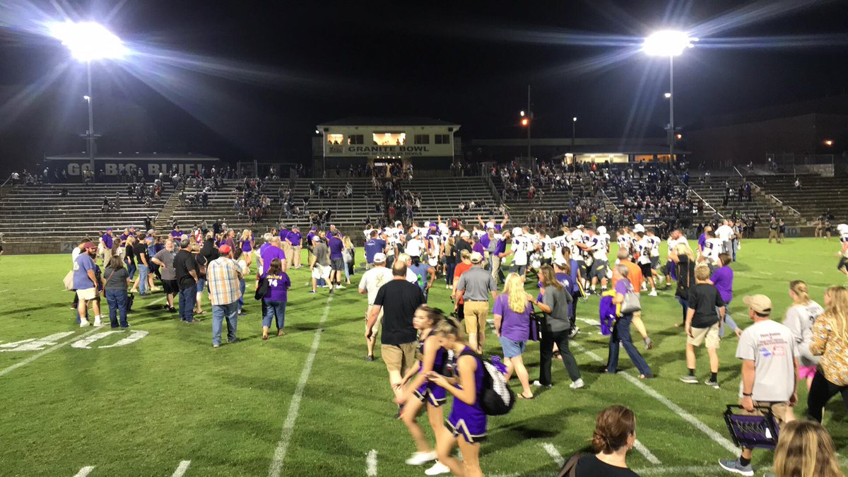 ngscoreboard's tweet photo. WHAT A FINISH...
#uchs #unionpanthers #ucpanthers #unionfootball #unioncofootball #ngsb #ngscoreboard #northgeorgiascoreboard https://t.co/iywIX9Tpqc
