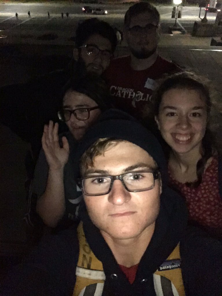 GochiMichael's tweet photo. Top of the Rocky Steps #gainzfordayz #cuerockytheme #dragonCatholic @DNLockIn18 https://t.co/cVS2QthiJk