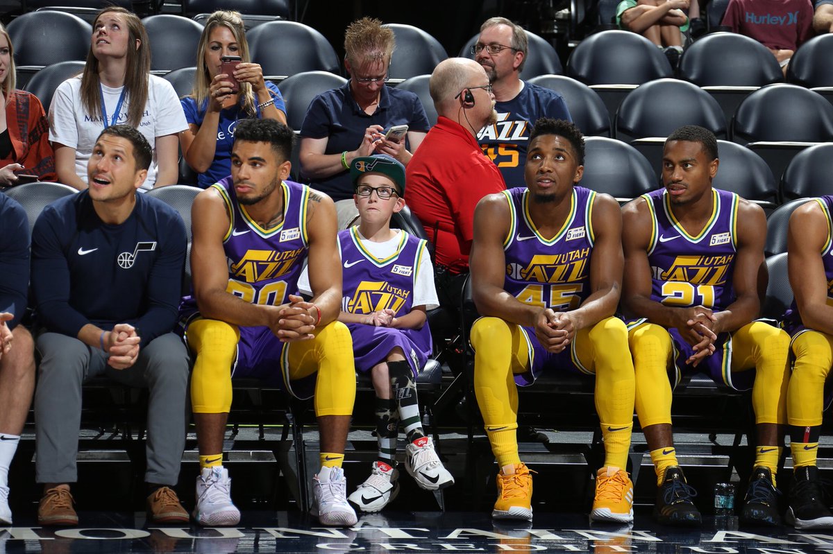 spidadmitchell's tweet photo. Thank you everyone who came out tonight! It’s gonna be a fun year! Huge shoutout to my guy Wyatt for dunking the ball today!! https://t.co/J9mlFhduxs