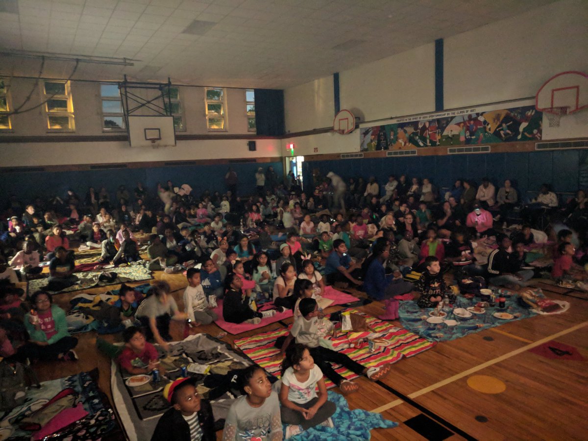 60clearstream's tweet photo. @60clearstream @PrincipalSingl1 Clear Stream Movie Night was at capacity at the CSA gym. We reached a new milestone in gaining new PTA members. Parents came out to support their children and the school. What a community! #VS30friendlyschools #CSAPTARocks https://t.co/0hjqdT1vPL