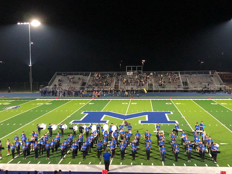 newtechmiddle's tweet photo. Shout to @BandGladiator and @newtech_cheer for coming out to represent @ManorNewTech homecoming! Video ➡️https://t.co/Cke68GC3aA … #NewTechFam #OurHouse #BigBlue #WeGotSpiritYesWeDo #GladiatorStrong #NewTechForLife @ManorISD https://t.co/TiSFsKzMfZ
