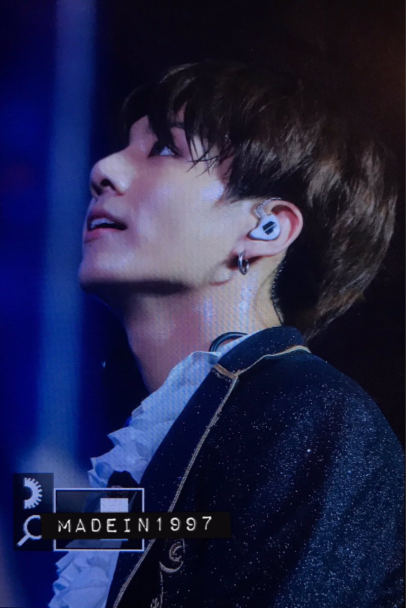 madein1997_jk's tweet photo. 180928 LYS in Newark #정국 #방탄소년단 #BTS⁠ ⁠ @BTS_twt 오늘 얼마나 이쁘냐면ㅠㅠㅠㅠㅠㅠㅠㅠㅠㅠㅠㅠㅠ https://t.co/3a9uNNnN2g