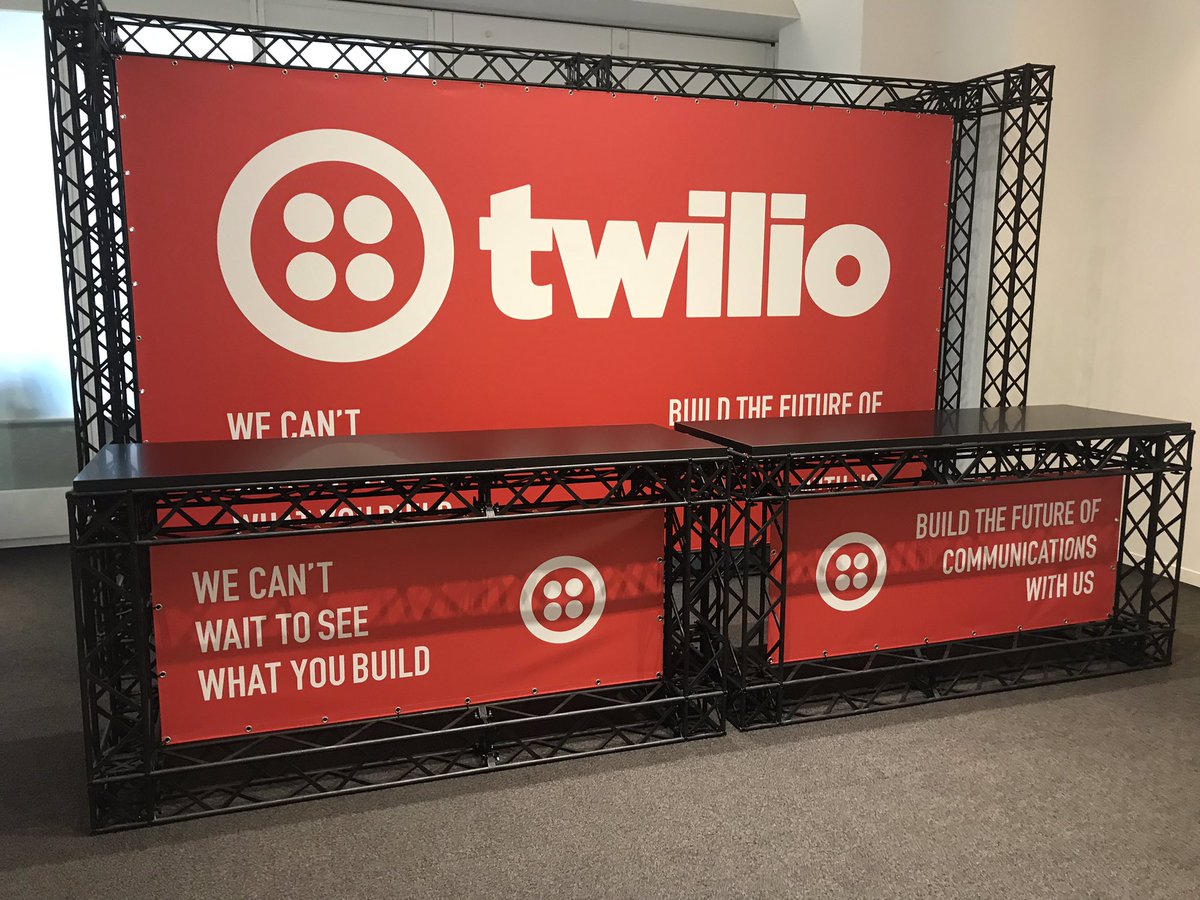 ai_n1991's tweet image. だいぶ遅ればせながら、ツイートする暇もないくらいの勢いで先週のSCAは無事、盛況のうちに終了。たくさんの方にお越しいただき、感無量です。社内でもたくさんの方に手伝っていただき感謝。そういえば、スタッフ全員で写真撮るの忘れてた。#twilioforkwc #SmartCommAward