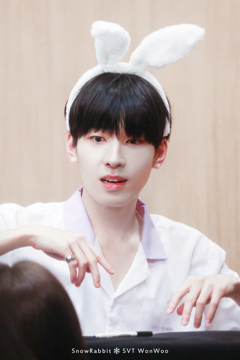 HELLOOOOO IM BACK TO CRY OVER THE LOVE OF MY LIFE, MY BABY BOY THAT I LOVE VERY MUCH