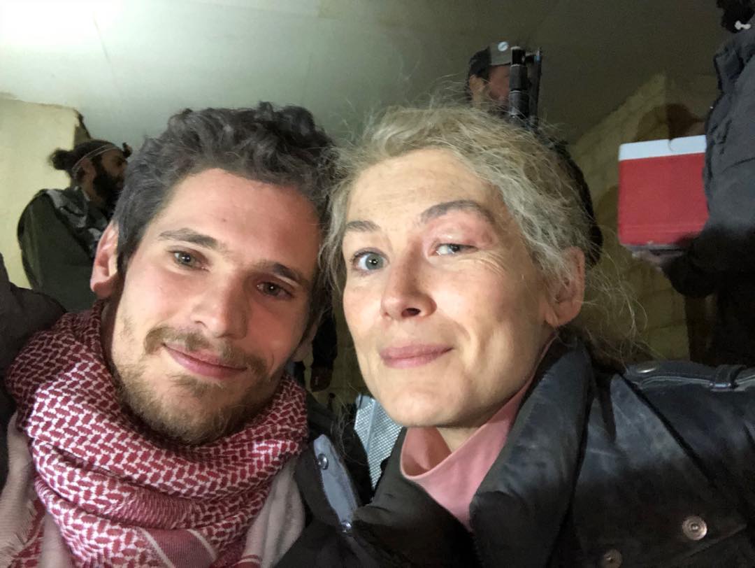📸| 'During the shooting of “A Private war' with #Rosamundpike #remiochlik out in the US on nov16th ' 

Jeremie Laheurte on Instagram .