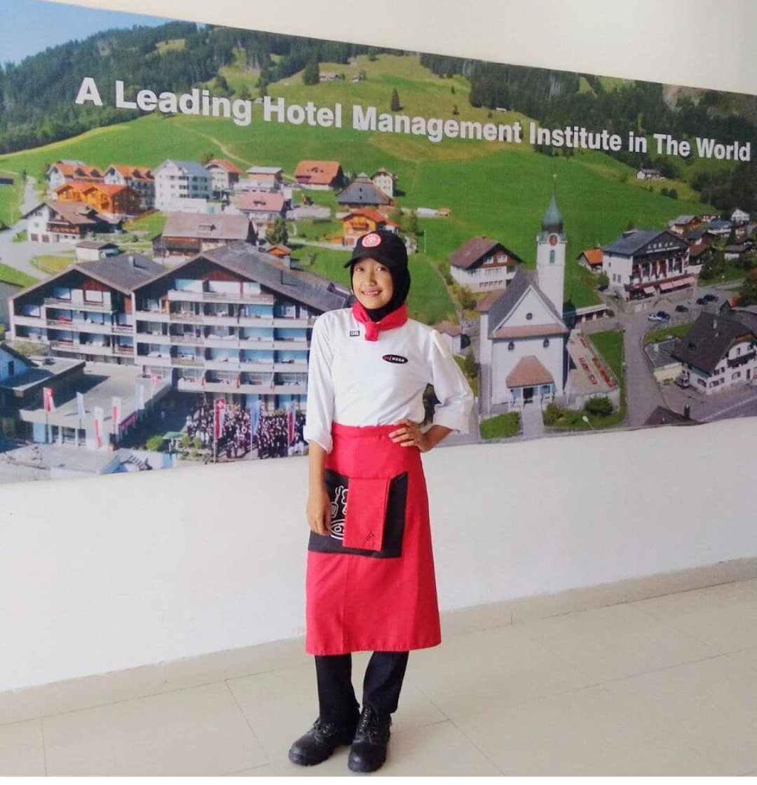 IHSindonesia's tweet photo. Nah pendaftaran IHS untuk gelombang 2 tahun 2018 masih kami buka sampai Oktober 2018, segera yuk yang belum dapet kampus,  WA IHS 089691738809 https://t.co/kb2YptCKag