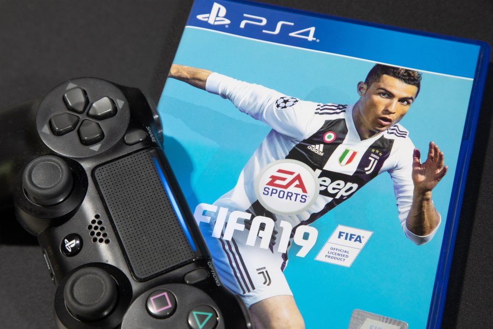 Диски fifa. ФИФА 19 ps4. FIFA 19 ps4 диск. ФИФА 2019 на ps4. FIFA 22 Sony ps4 диск.