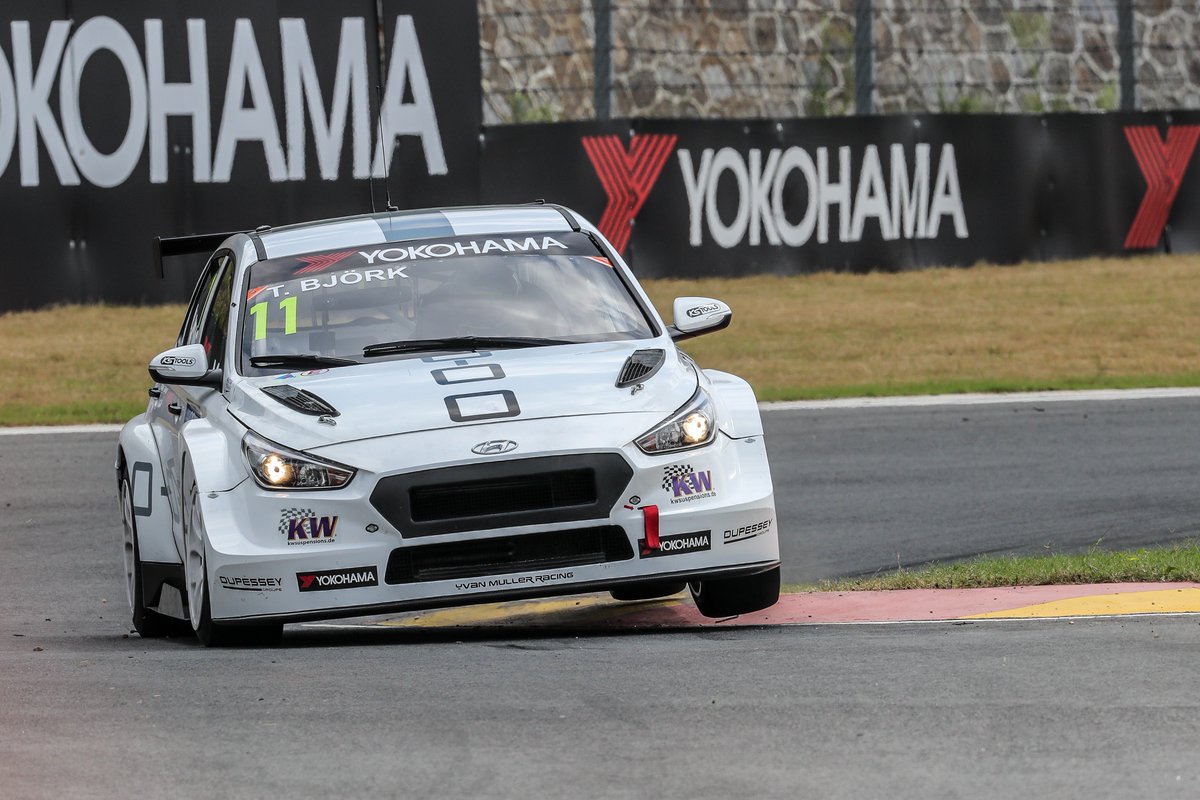 HMSGOfficial's tweet photo. Thed Bjork's lights-to-flag win gives the i30 N TCR a winning start to the @FIA_WTCR weekend in Ningbo, while @BRCGasEqiupment driver Gabriele Tarquini extends his points advantage with a fourth place finish. https://t.co/Yjb3Qe2tOq