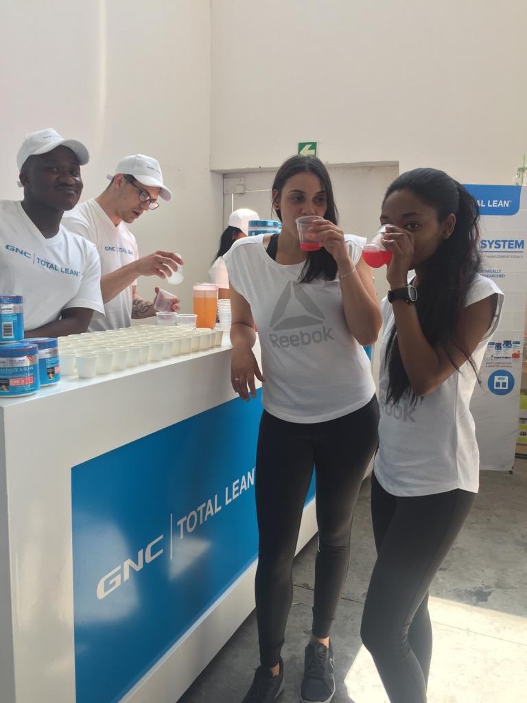 GNC_SA's tweet photo. The #TotalLean Team keeping everyone refreshed at the #COSMOFit event 👏💪#GNCLiveWell https://t.co/4RjiHpJSiU
