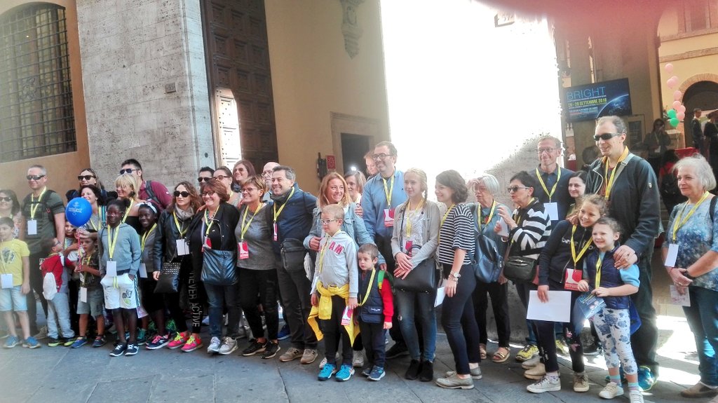 unisiena's tweet photo. #Bright18  Partita "Passeggiata della ricerca". #NotteRicercatori
Al rientro ristoro e "La leggenda di San Galgano"
https://t.co/b6lah0Y4uR https://t.co/u45bamhpfh
