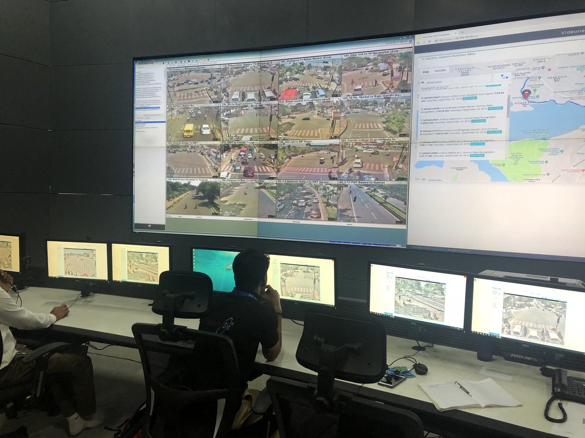 amitabhk87's tweet photo. Visited the Integrated command &amp; Control centre in Bhopal Smart City today. Vast no of public services have been linked to this. Amazing to see how use of technology in Smart city projects is bringing efficiency &amp; changing lives of citizens in India. Gr8 work done by MP Govt ! https://t.co/iU9fho7I9P