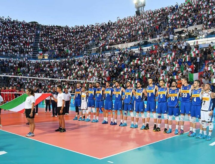 AnnaCarangelo's tweet photo. Solo una parola GRAZIE 💙
Questo mondiale ci avete regalato gioie,sorrisi,emozioni e anche qualche ansia,ma quello che ci avete regalto è la vostra unione,una vera squadra.Alla prossima azzurri.
@zaytsev @osmanijp5 @Gian__9 @DanyMazz1 @TotoRossini @randazzo_luigi @simoanza17 https://t.co/F1XUAaVUv3