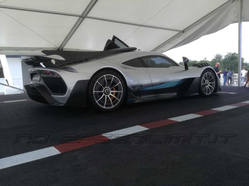 NoSpeedLimit_it's tweet photo. #SupercarSaturday #MercedesAMGOne #MercedesProjectOne #MercedesR50 https://t.co/NtOR30z4YT https://t.co/zp2gCzyio5