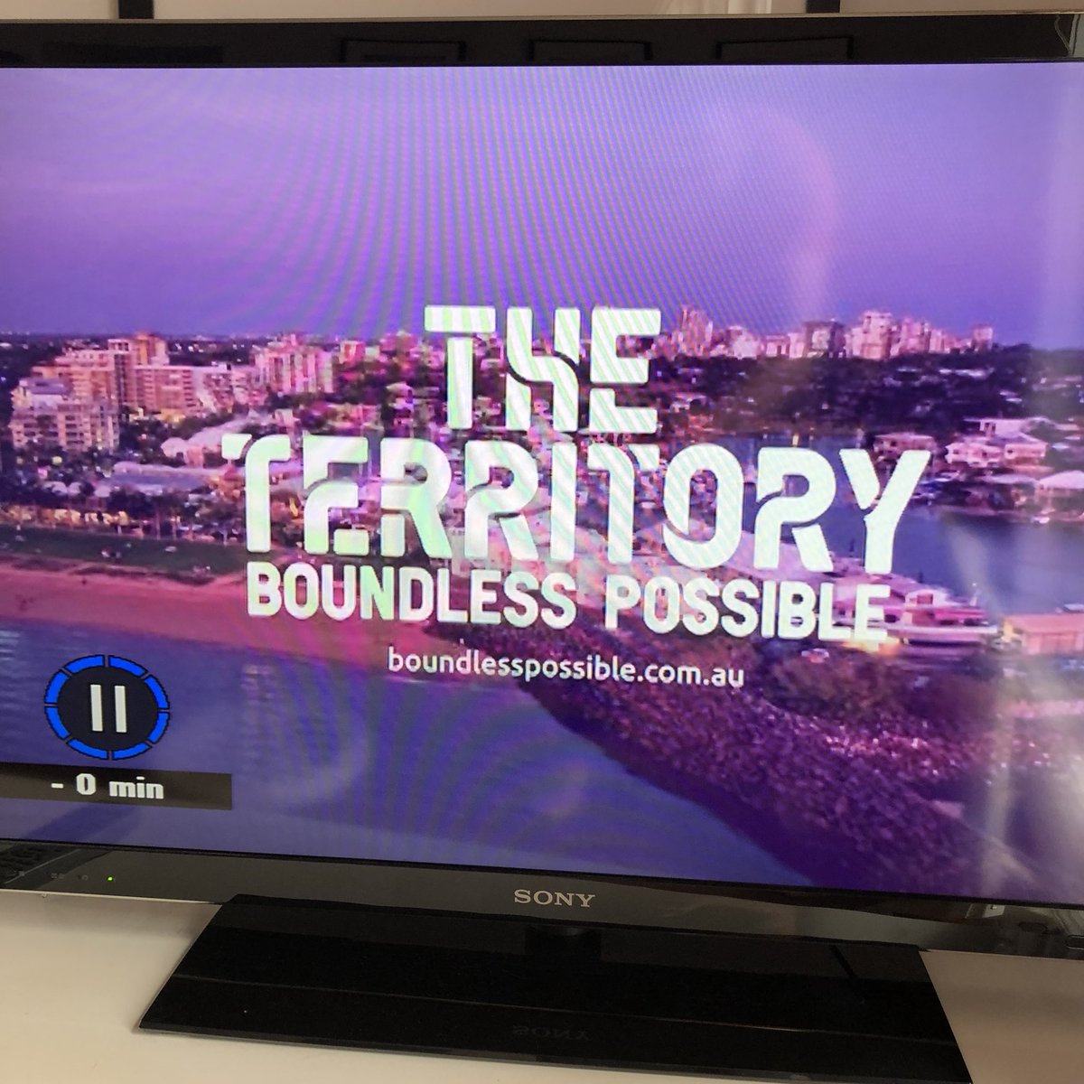 paulgedwards's tweet image. What the hell does #boundlesspossible mean? #crapcopywriting #meaningless