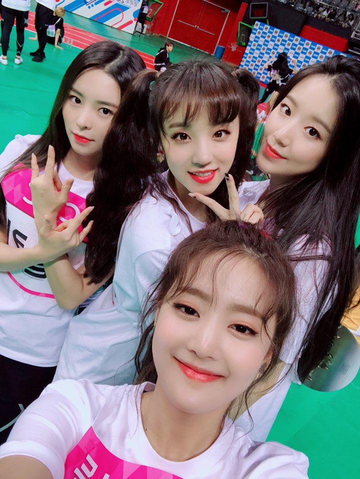 official_i_dle's tweet photo. [#우기] 아육대 다 잘 보셨나요?? ☺️헤헤 다들 너무너무 수고하셨습니당 ~~내년에 봐요💕
Did u guys join the ISAC?? Haha We had a lot of fun😍See u next year!!♥️ https://t.co/sWNxOzYZQF